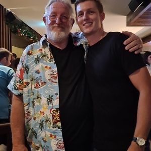 Meet your Posher, Tom